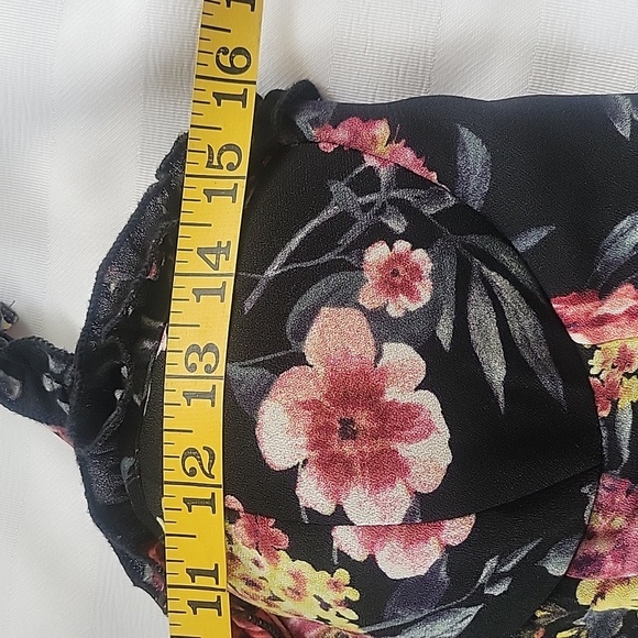 XHILARATION Strappy Dress Floral Two Pockets Sides 100% Polyester Women's - Picture 10 of 12